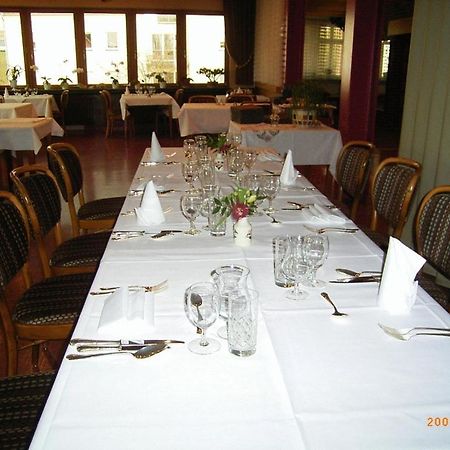 Hotel Restaurant Braas Esch-sur-Sûre Zewnętrze zdjęcie