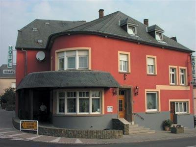 Hotel Restaurant Braas Esch-sur-Sûre Wyposażenia zdjęcie